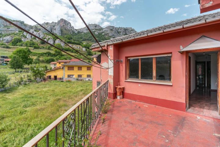 Casa con Terraza Panorámica y Huerto Privado (Pelúgano, Aller) photo 0