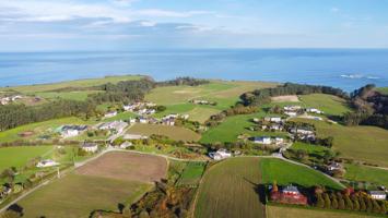 TERRENO EDIFICABLE EN VALDES photo 0