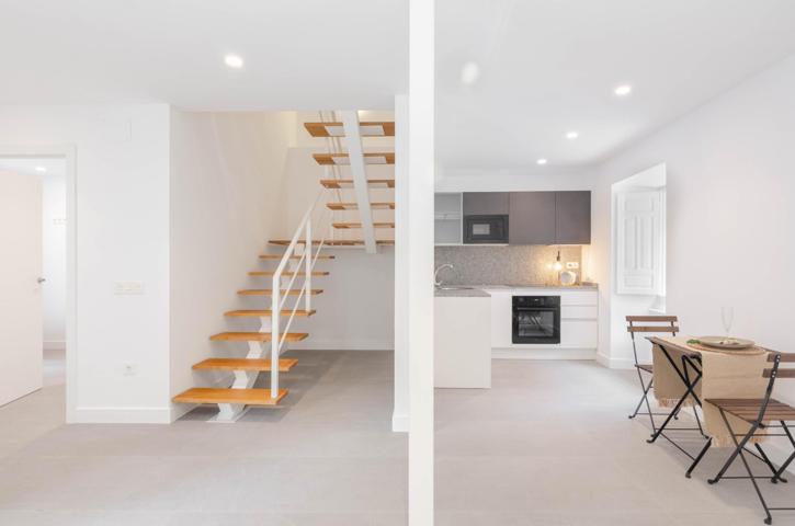 Casa rehabilitada integralmente en 2025 — Paseo de San Juan de Nieva (Avilés) 114 m2 + Bajo cubierta espectacular | Trastero anejo photo 0