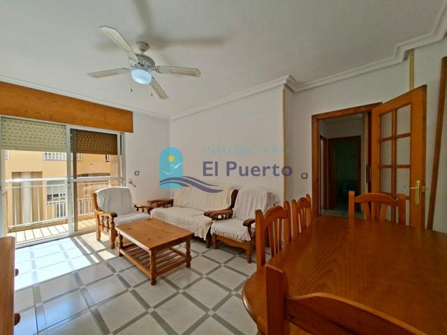 APARTAMENTO EN PRIMERA LINEA DE PLAYA, JUNTO AL PUERTO DEPORTIVO. REF 241 photo 0