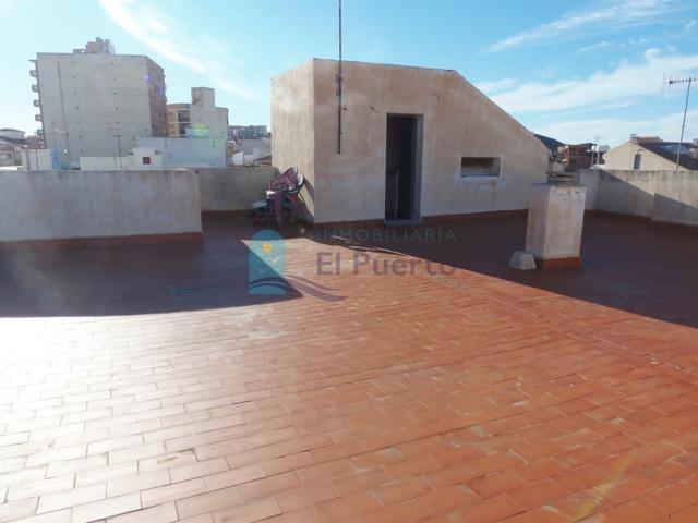 ÁTICO EN PLENO CENTRO CON AMPLIO SOLARIUM CERCA DE LA PLAYA. REF 213 photo 0