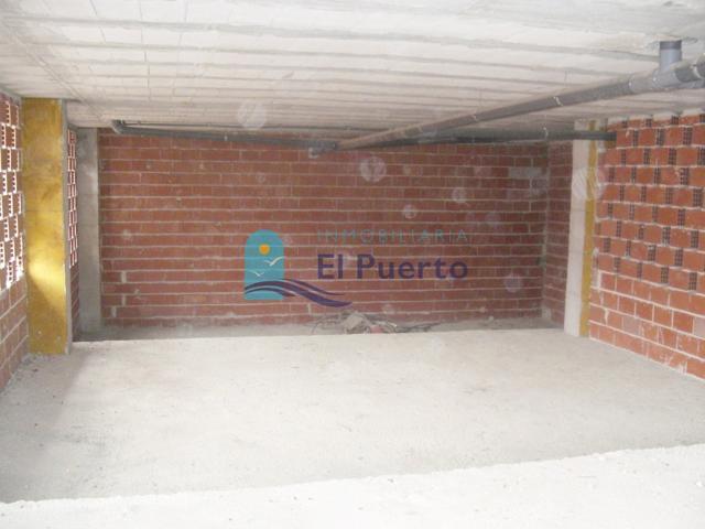 LOCAL DE UNOS 150M2, SITUADO EN ZONA COMERCIAL. REF 5022 photo 0