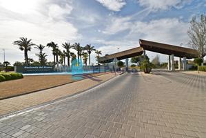 RESIDENCIAL CON PISCINAS Y GOLF: VIVE DE VACACIONES EN ESTE APARTAMENTO - REF 1411 photo 0
