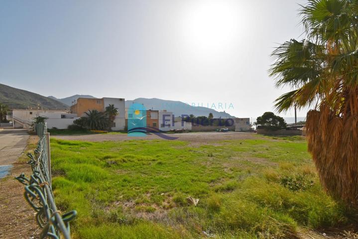 SOLAR EN PRIMERA LÍNEA DE LA PLAYA EN LA AZOHÍA – REF 1416 photo 0