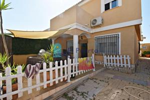 PLANTA BAJA CON PARCELA EN ESQUINA Y SOLÁRIUM EN EL ALAMILLO – REF 673 photo 0