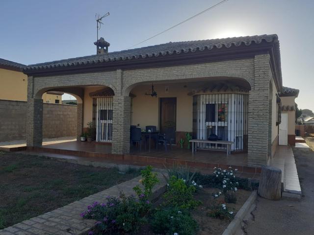 VENTA DE DOS CHALETS EN LA RANA VERDE photo 0