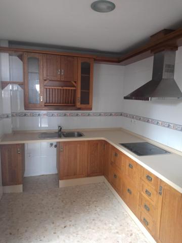 SE VENDE UNIFAMILIAR EN FUENTE AMARGA photo 0