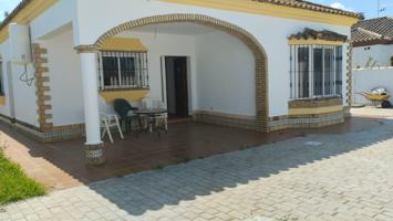 VENTA DE CHALET EN EL MARQUESADO photo 0