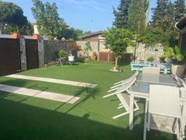 VENTA DE CHALET URBANO EN LAS RAPACES photo 0
