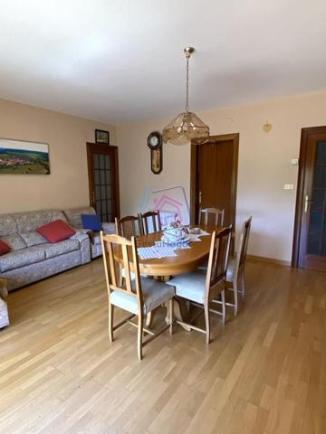 PISO SOLEDADO EN ZONA ROSES-CASTELBELL – Sant Feliu de Llobregat photo 0