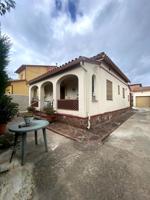 Oportunidad única en San Andreu de la Barca- Casa a 4 vientos photo 0
