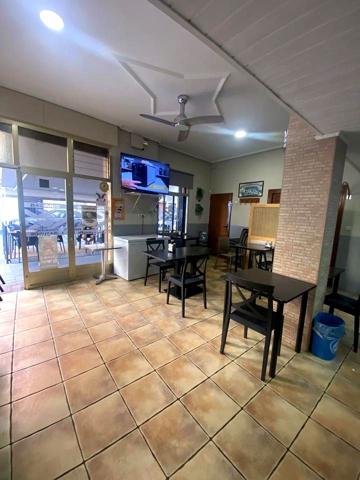 Se traspasa bar photo 0