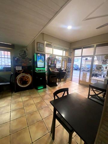 Se traspasa bar photo 0