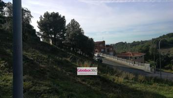 ¡Oportunidad Única en Almoster! Parcela Esquinera con Vistas Espectaculares photo 0