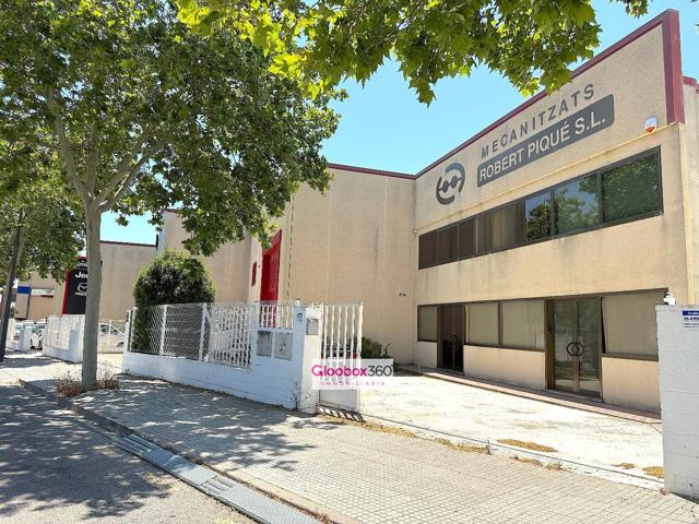 ¡ATENCIÓN ALQUILER EMPRESARIOS! Tu Próximo Éxito Empresarial Te Espera en Reus. photo 0