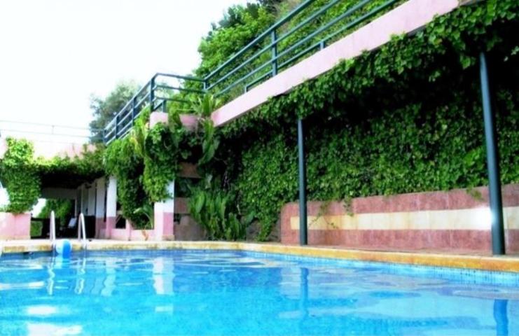 FINCA RUSTICA EN ENTRERRIOS con 2 VIVIENDAS CON PISCINA photo 0