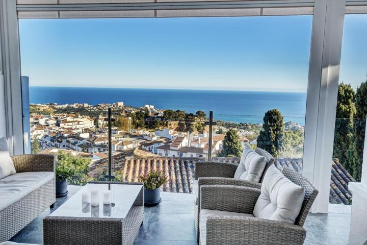 Casa en zona privilegiada en Benalmadena Pueblo con vistas, parking, jardin y piscina photo 0