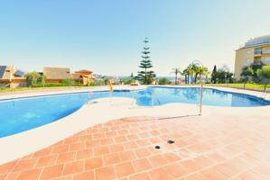 Apartamento situado en la Cala de Mijas. Garaje y trastero photo 0