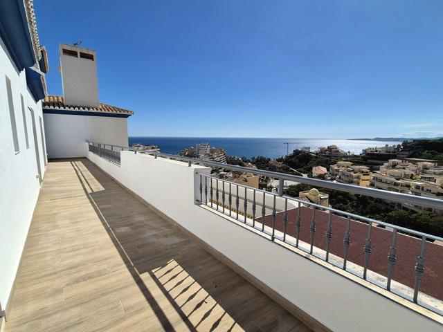 IMPRESIONANTE ATICO CON VISTAS PANORAMICAS AL MAR EN TORREQUEBRADA photo 0
