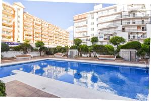 ALQUILER TEMPORADA PISO CENTRICO 3 DORMITORIOS 2 BAÑOS PISCINA Y PARKING photo 0