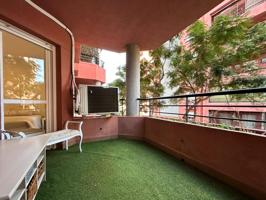 Venta de Piso Moderno en Las Pérgolas, Los Boliches photo 0
