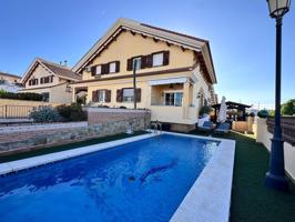 ALHAURIN. FANTASTICO PAREADO 5+3 CON GARAJE Y PISCINA PRIVADA photo 0