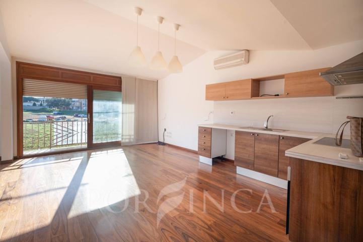 Casa Adosada con Dos Apartamentos Independientes en Palamós – Ideal para Familias e Inversores photo 0