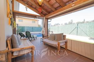 Casa en una sola planta con piscina soleada y licencia turística ubicada en Calonge photo 0
