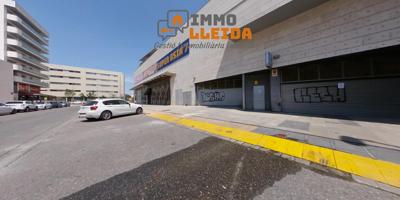 Plaza de aparcamiento - Lleida photo 0