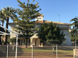 VILLA CON GRAN PARCELA Y PISCINA EN CABO ROIG photo 0