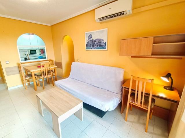 APARTAMENTO DE 2 DORMITORIOS CON GARAJE INCLUIDO Y A TAN SOLO 350M DE LA PLAYA photo 0