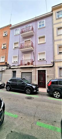 Piso En venta en Calle Carolina Coronado, 42, Ciudad Lineal, Madrid photo 0