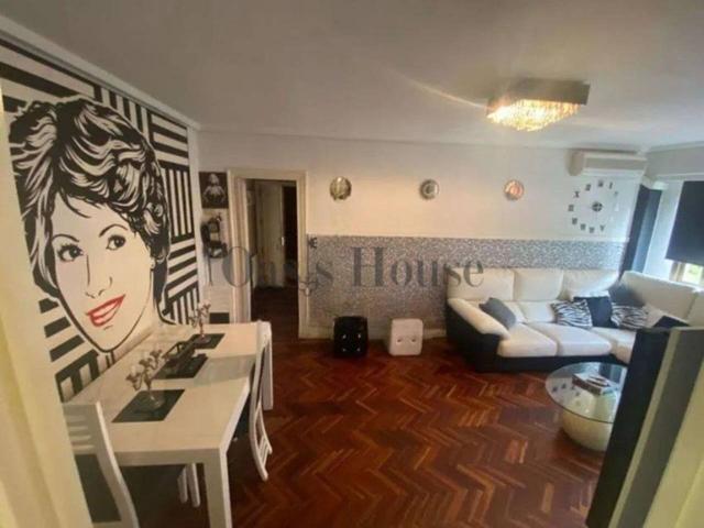 MARAVILLOSA VIVIENDA CON EXCELENTE DISTRIBUCIÓN Y GARAJE OPCIONAL EN EL BARRIO DE CUZCO-CASTILLEJOS photo 0