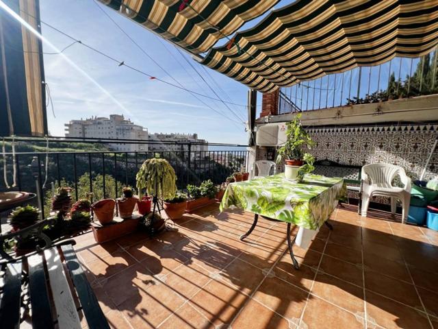 REDPISO VENDE CHALET INDEPENDIENTE + TERRAZAS + GARAJES + TRASTEROS + VISTAS AL MAR photo 0