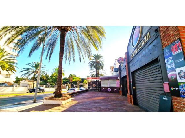 Local en venta en Avenida Antonio Machado, 62 photo 0