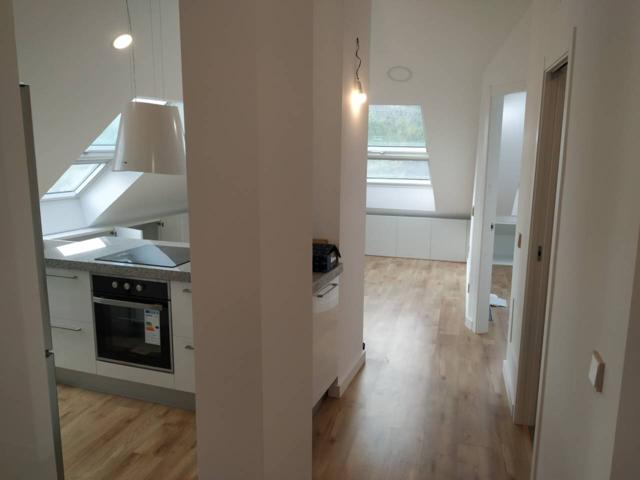 Piso seminuevo en Santiago de Compostela photo 0