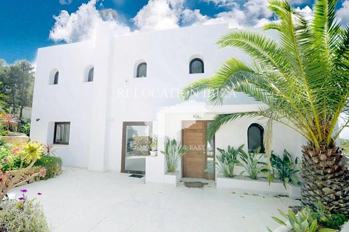 MODERNA VILLA DE ESTILO IBICENCO DE DISEÑO photo 0