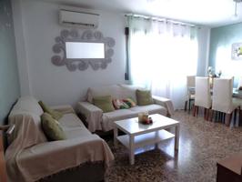 Piso en venta en MOTRIL ANCHA photo 0