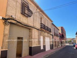 Casa en venta en Algueña photo 0