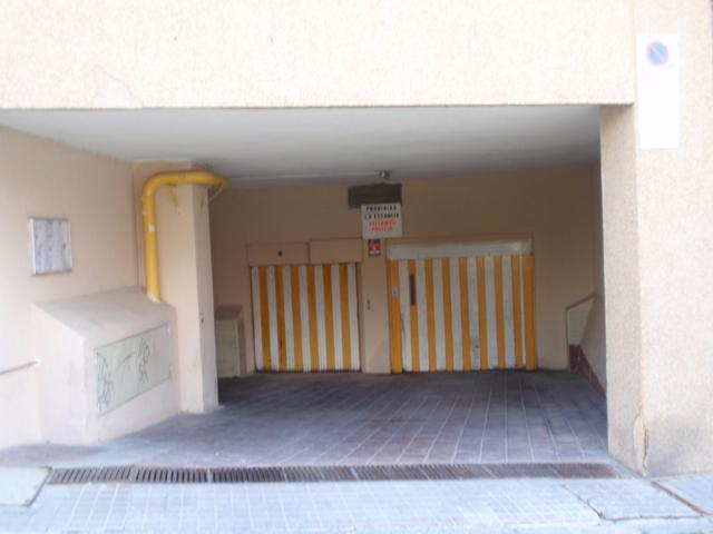 PLAZA DE GARAJE EN AVENIDA DEL ACUEDUCTO photo 0