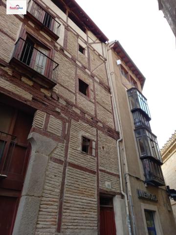 101- Casa para rehabilitar casco histórico de Segovia photo 0