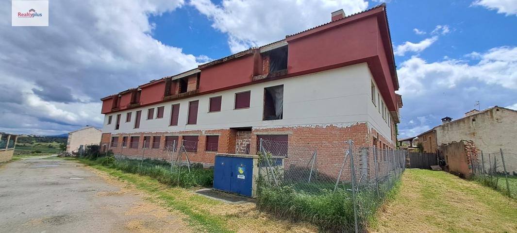 101- Promoción de viviendas y garajes en construcción en La Higuera, Espirdo (Segovia) photo 0