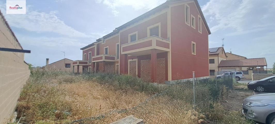 101- Chalet en construcción en Hontanares de Eresma (Segovia) photo 0