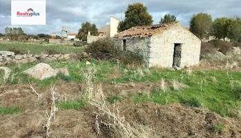 Terreno Urbanizable En venta en Vicolozano, Avila photo 0