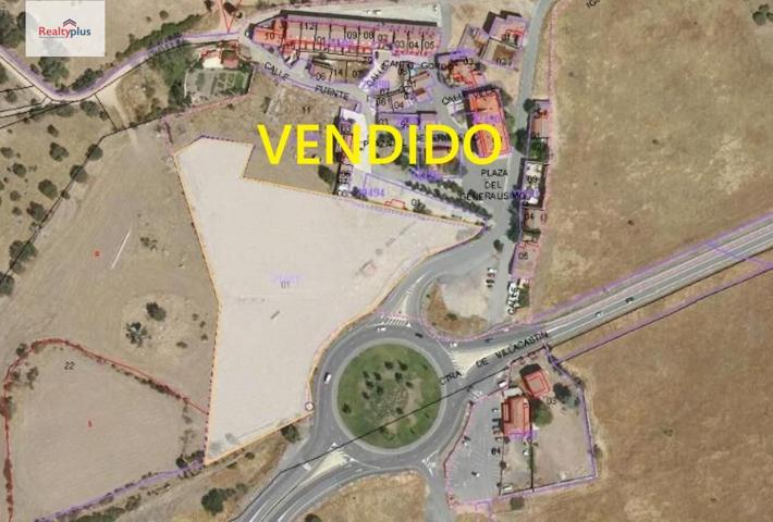 Terreno Urbanizable En venta en Vicolozano, Avila photo 0