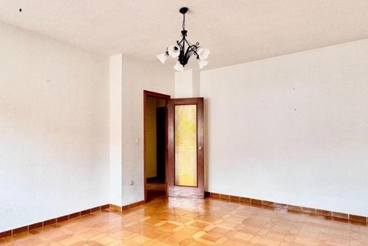 Piso En venta en Candeleda, Candeleda photo 0