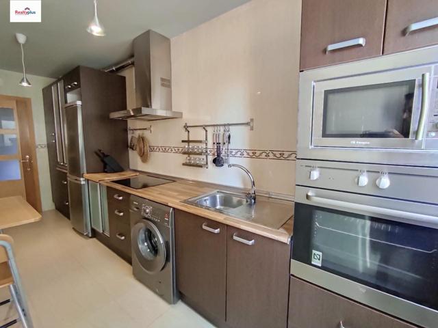 Piso En venta en Candeleda, Candeleda photo 0