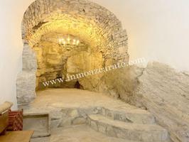 Casa tradicional de piedra con espectaculares vistas en Azcona – Reformada y con gran potencial photo 0