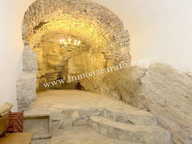 Casa tradicional de piedra con espectaculares vistas en Azcona – Reformada y con gran potencial photo 0