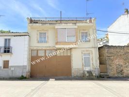 Imperdible Casa de Pueblo con Jardin photo 0